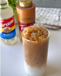 Iced Caramel Macchiato